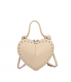 HERZFORMENIGE TASCHE AUS...