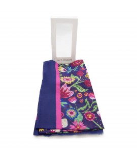 Echarpe avec motif floral...